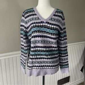 Christmas / Ski Lodge / Knit Patterned Vneck sweater